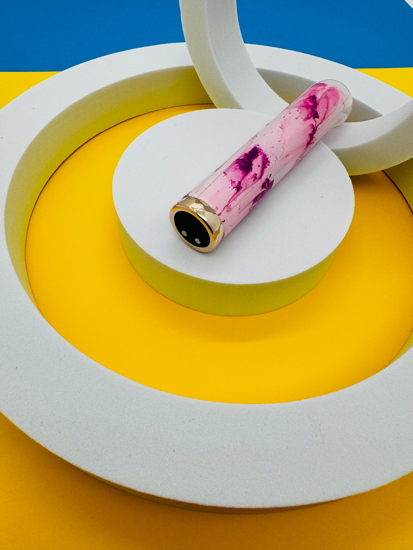 Stick type vibrator