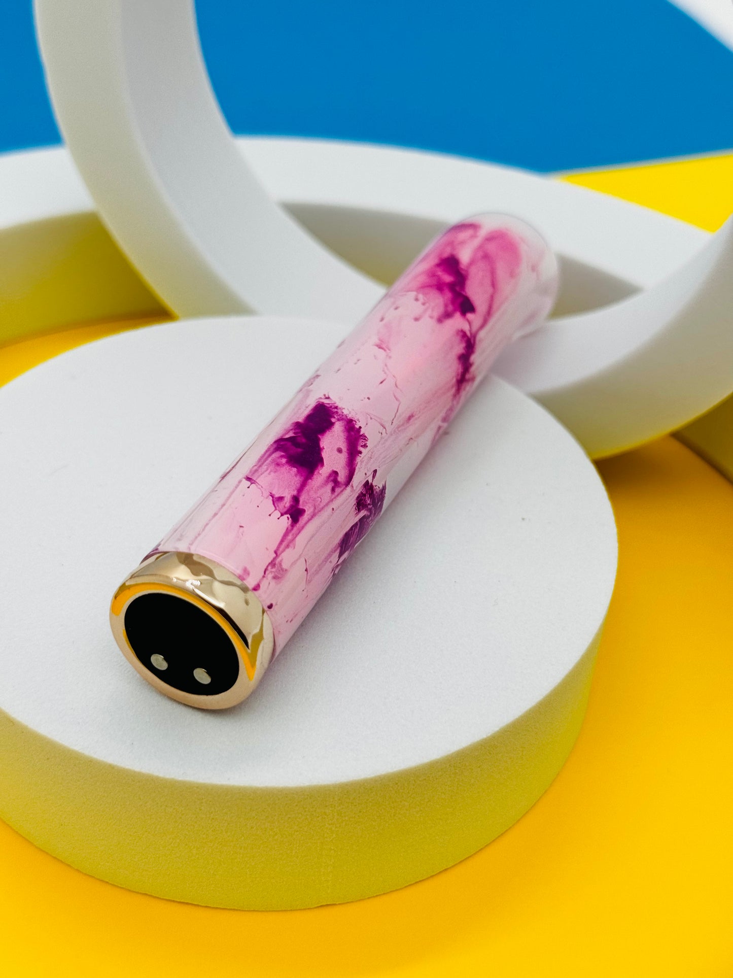 Stick type vibrator